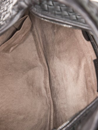 Bottega Veneta Intrecciato Hobo Medium