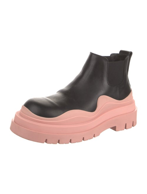 Bottega Veneta Leather Chelsea Boots