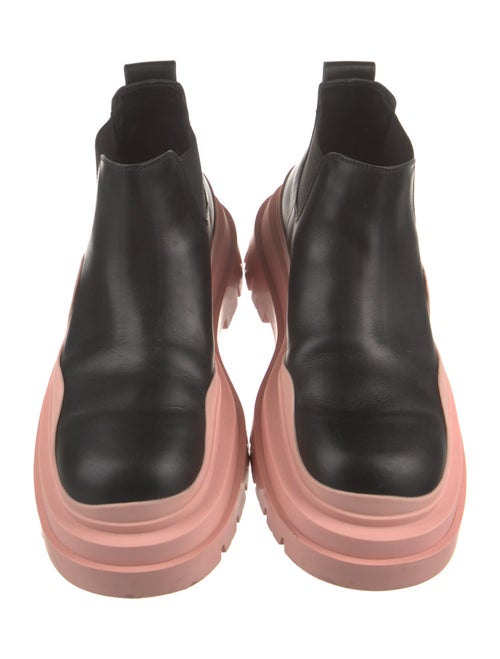 Bottega Veneta Leather Chelsea Boots