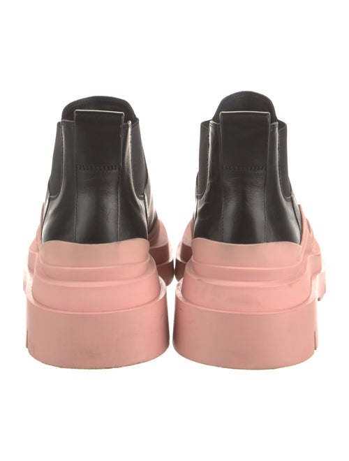 Bottega Veneta Leather Chelsea Boots