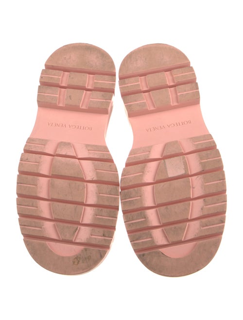 Bottega Veneta Leather Chelsea Boots