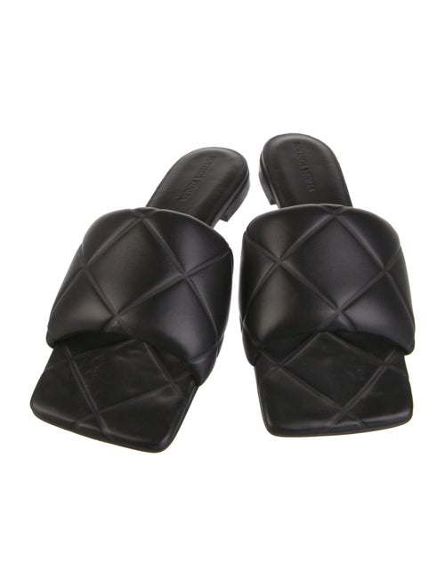 Bottega Veneta Quilted Pattern Leather Slides