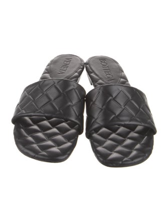 Bottega Veneta Leather Flats