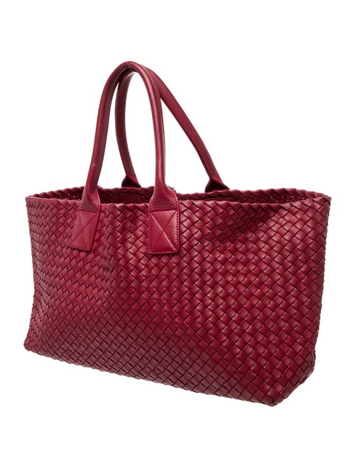 Bottega Veneta Intrecciato Cabat Medium