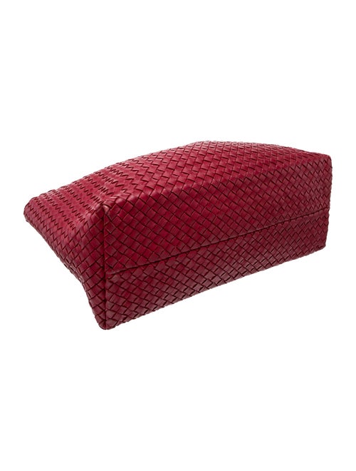 Bottega Veneta Intrecciato Cabat Medium