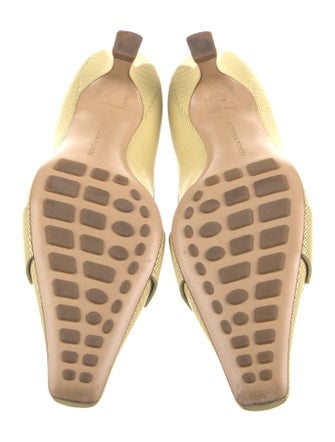 Bottega Veneta Leather Chain-Link Accents Pumps