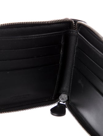 Bottega Veneta Intrecciato Weave Leather Compact Wallet