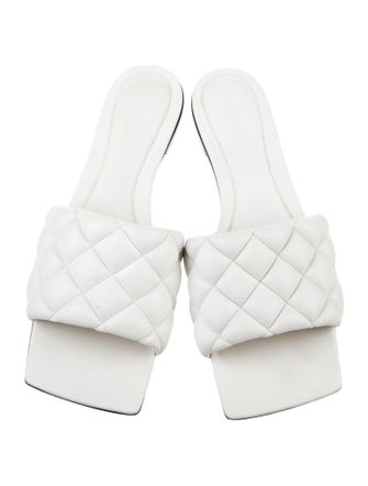 Bottega Veneta Quilted Pattern Leather Slides