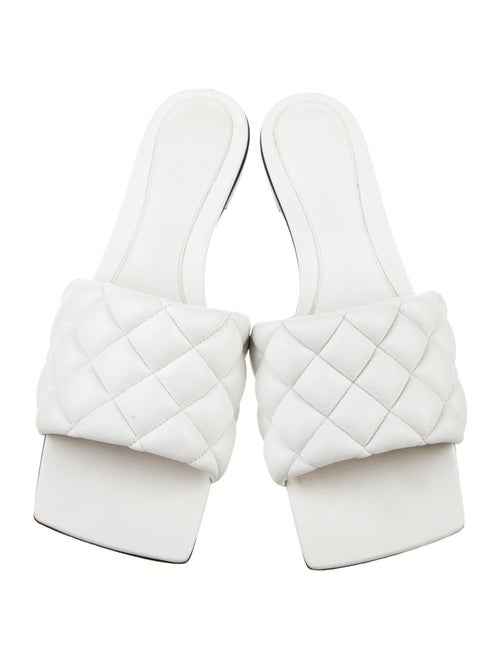 Bottega Veneta Quilted Pattern Leather Slides