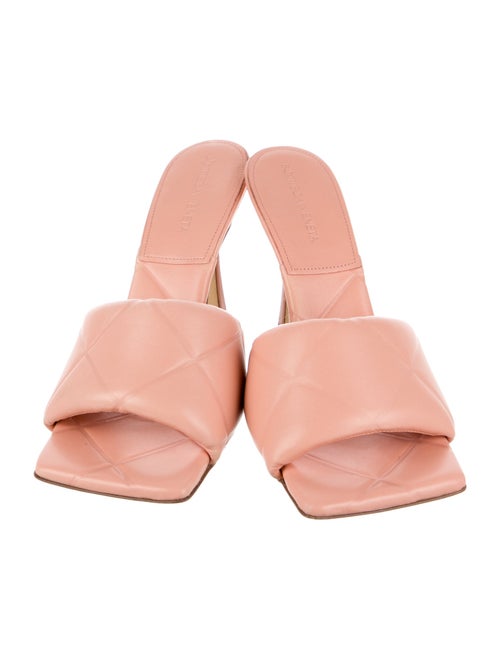 Bottega Veneta Quilted Pattern Leather Slides