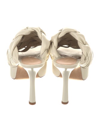 Bottega Veneta Intrecciato Weave Leather Slides