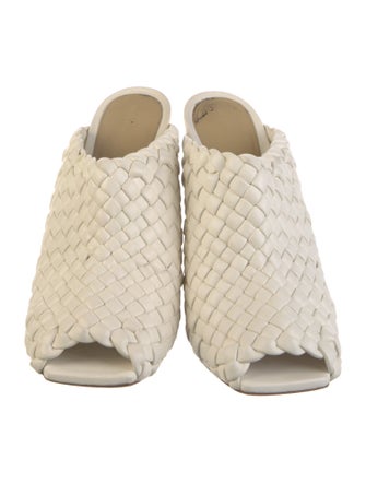 Bottega Veneta Intrecciato Weave Leather Slides