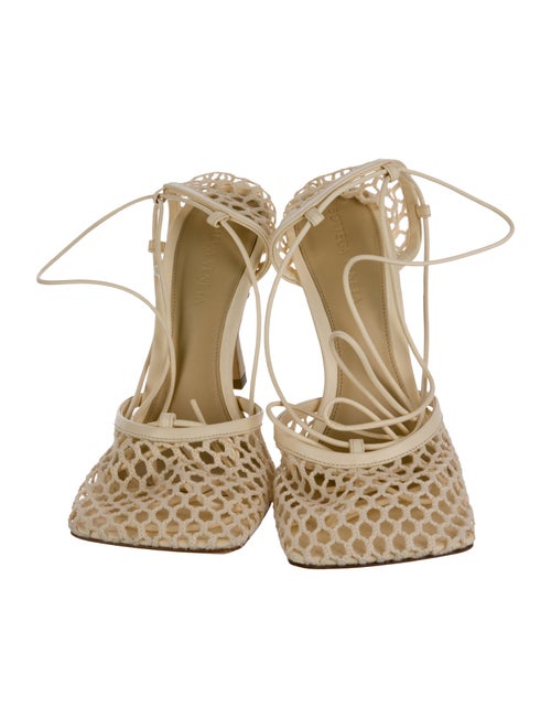 Bottega Veneta Leather Pumps