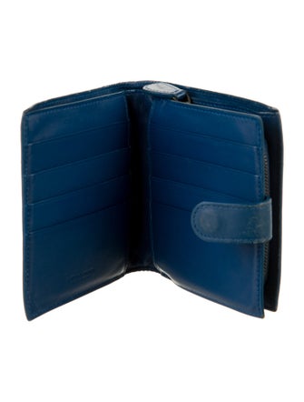 Bottega Veneta Intrecciato Weave Leather Compact Wallet