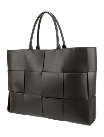 Bottega Veneta Large Arco tote