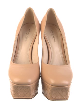 Bottega Veneta Intrecciato Weave Leather Pumps