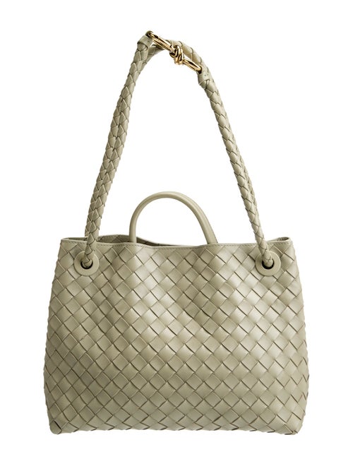 Bottega Veneta Intrecciato Andiamo Medium