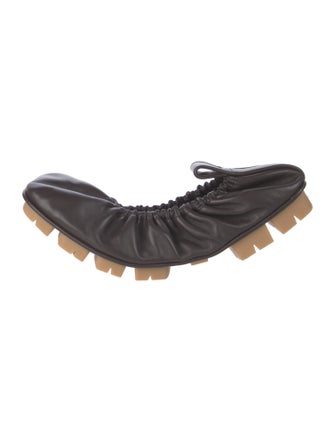 Bottega Veneta Leather Ballet Flats