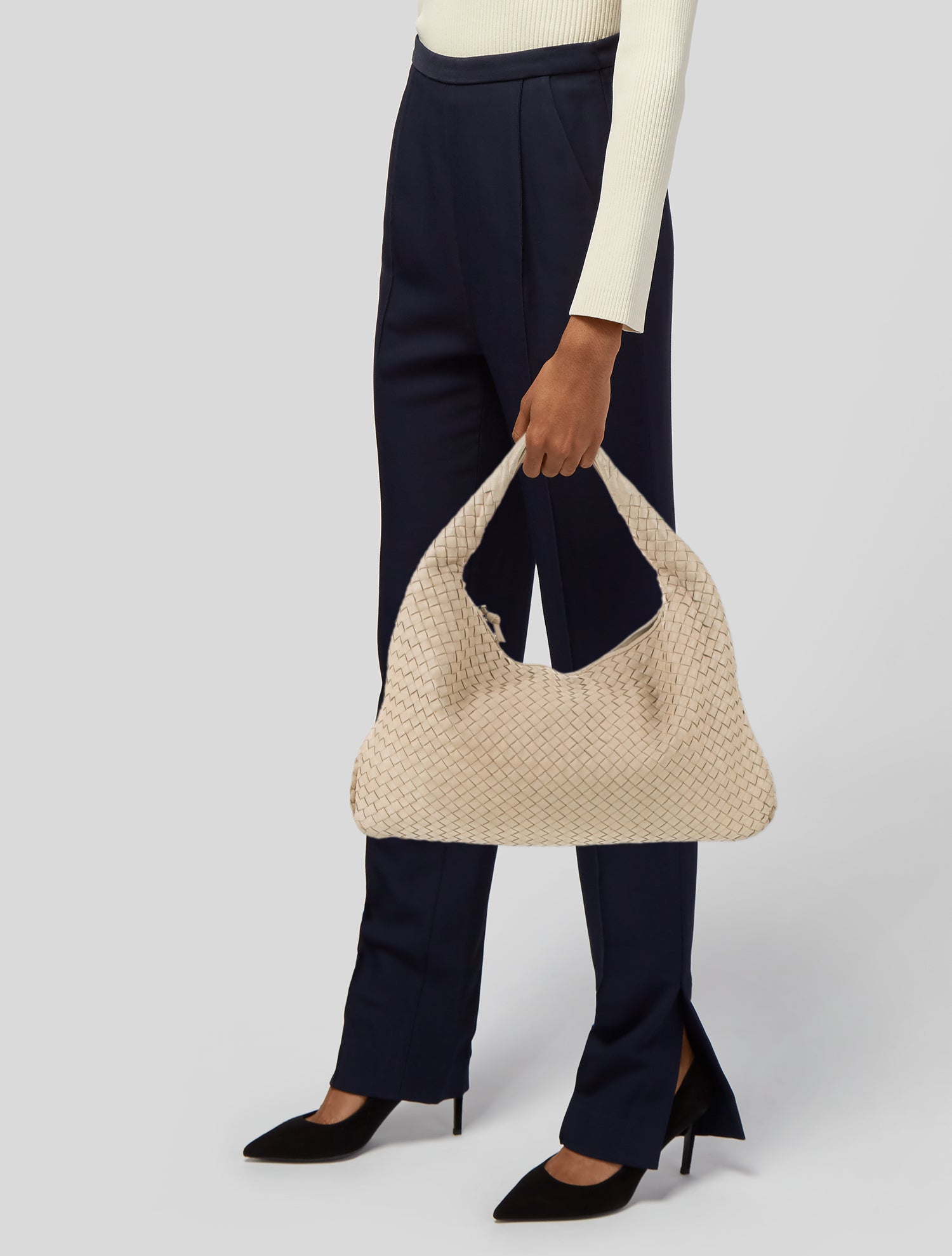 Bottega Veneta Intrecciato Veneta Hobo Vintage