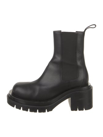 Bottega Veneta Leather Chelsea Boots