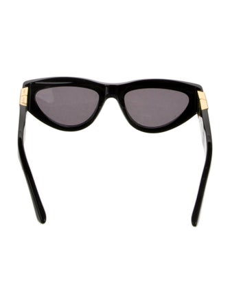 Bottega Veneta Cat-Eye Tinted Sunglasses