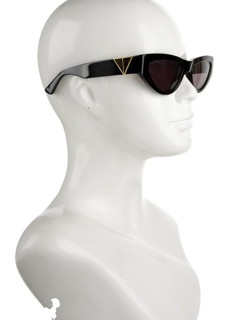 Bottega Veneta Cat-Eye Tinted Sunglasses