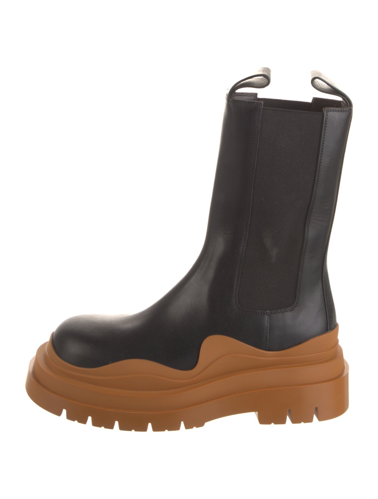 Bottega Veneta Leather Chelsea Boots