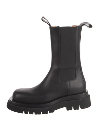 Bottega Veneta Leather Chelsea Boots