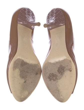Bottega Veneta Intrecciato Weave Patent Leather Pumps