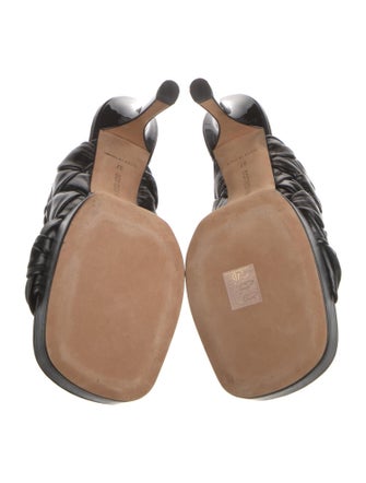 Bottega Veneta Intrecciato Weave Leather Slides