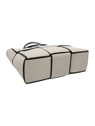 Bottega Veneta Intrecciato Arco