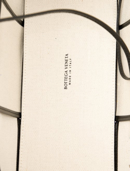 Bottega Veneta Intrecciato Arco