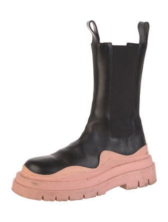 Bottega Veneta Leather Chelsea Boots