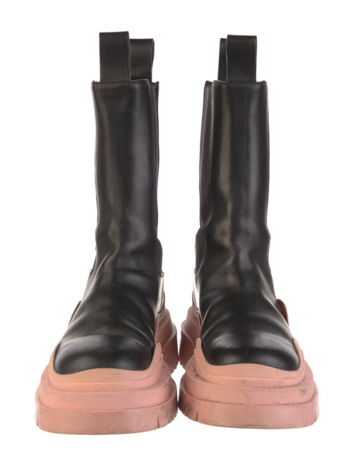Bottega Veneta Leather Chelsea Boots