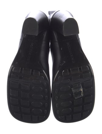 Bottega Veneta Leather Chelsea Boots