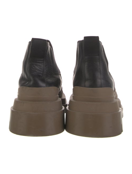 Bottega Veneta Leather Chelsea Boots