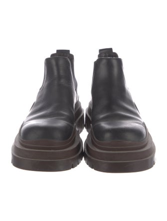 Bottega Veneta Leather Chelsea Boots
