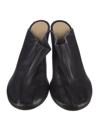 Bottega Veneta Leather Mules
