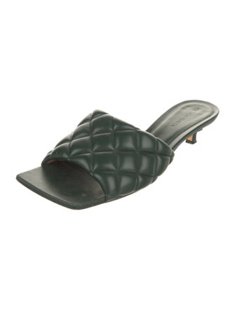 Bottega Veneta Quilted Pattern Leather Slides
