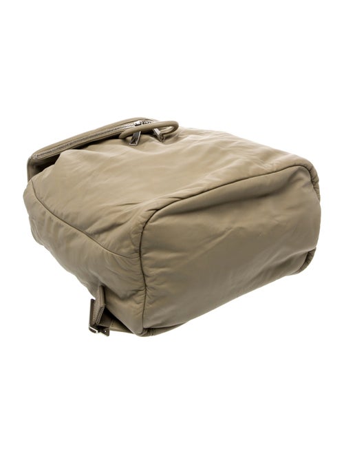 Bottega Veneta Leather Point