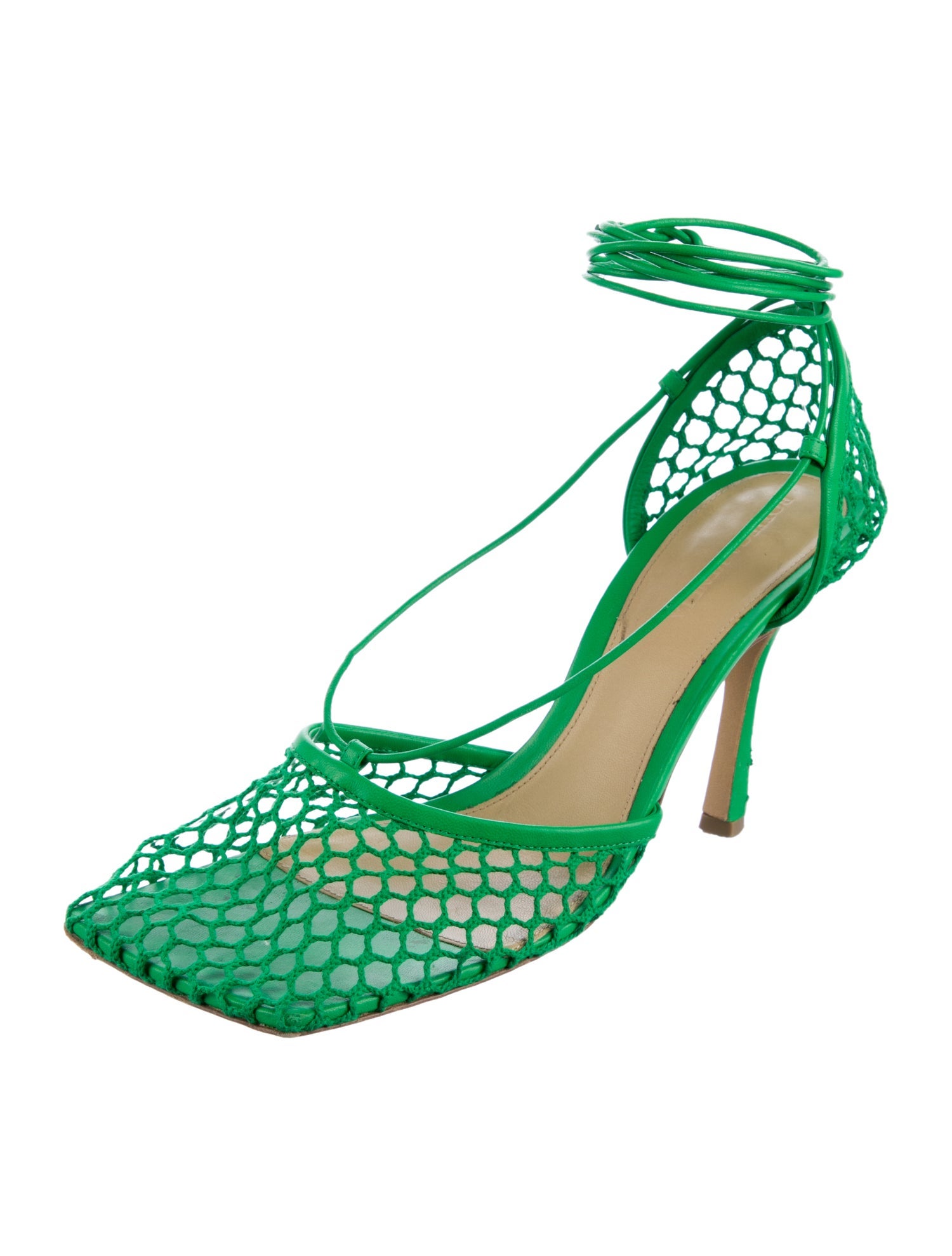 Bottega Veneta Leather Leather Trim Embellishment D'Orsay Pumps