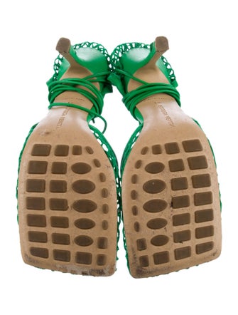 Bottega Veneta Leather Leather Trim Embellishment D'Orsay Pumps