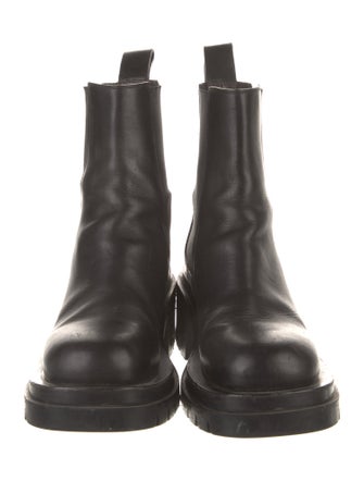 Bottega Veneta Leather Chelsea Boots