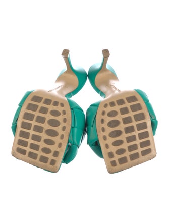 Bottega Veneta Intrecciato Weave Leather Slides