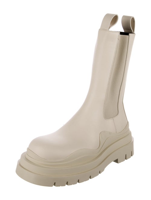 Bottega Veneta Leather Chelsea Boots