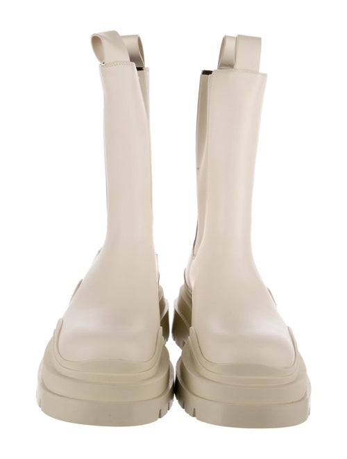 Bottega Veneta Leather Chelsea Boots