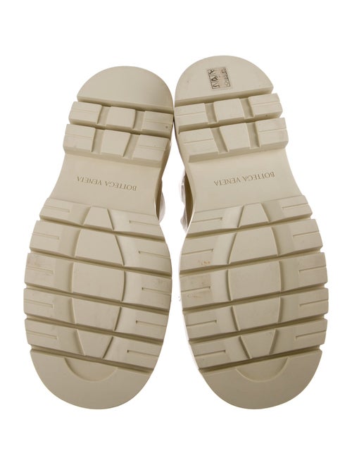 Bottega Veneta Leather Chelsea Boots