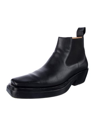 Bottega Veneta Leather Chelsea Boots