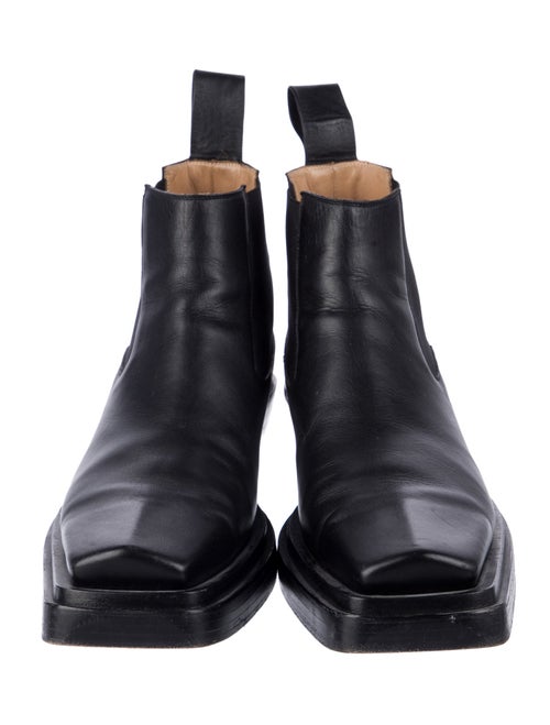 Bottega Veneta Leather Chelsea Boots