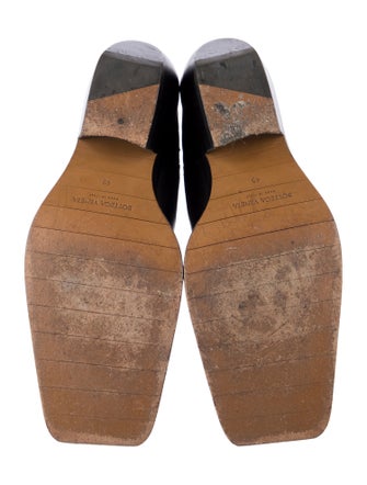 Bottega Veneta Leather Chelsea Boots